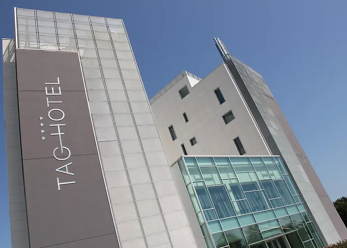 Hotel Tag 4*