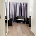 Tag Hotel