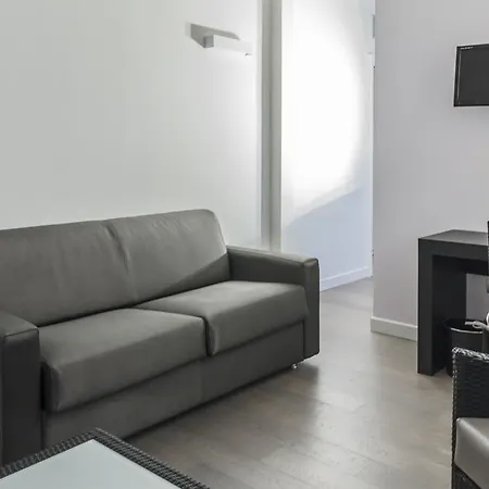 Tag Hotel