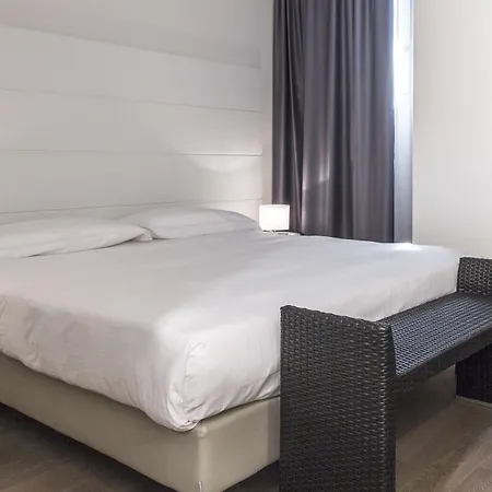 Tag Hotel 4*