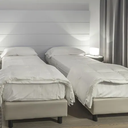 Hotel Tag 4*