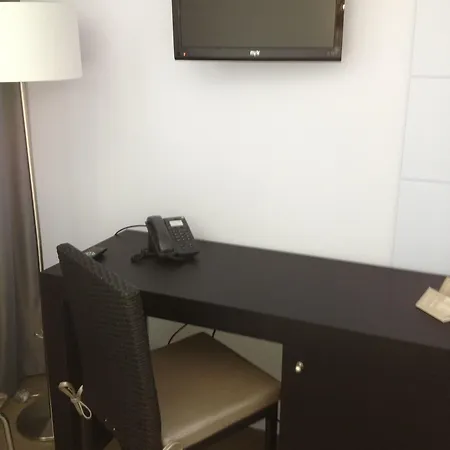 Tag Hotel