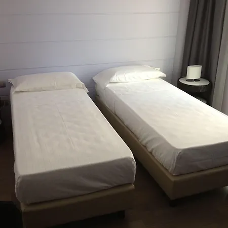 Tag Hotel