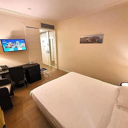 Tag Hotel Fano