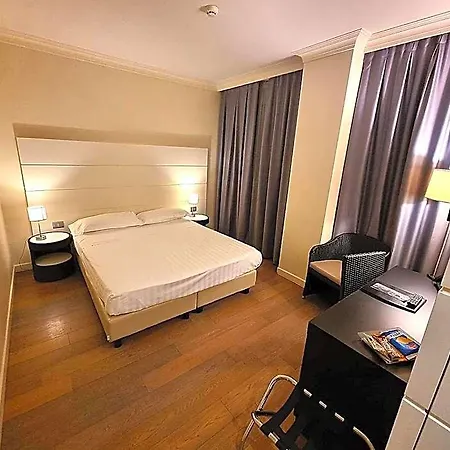 Tag Hotel