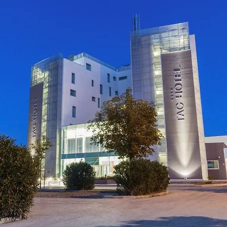 Tag Hotel 4*
